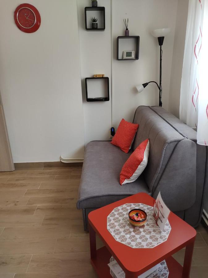 Happy Apartment Карловац Экстерьер фото